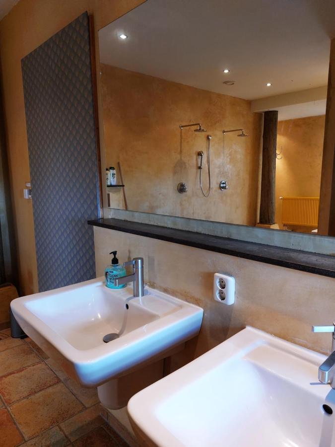 Luxe Gastenverblijf In Het Hart Van Friesland Akkrum Extérieur photo