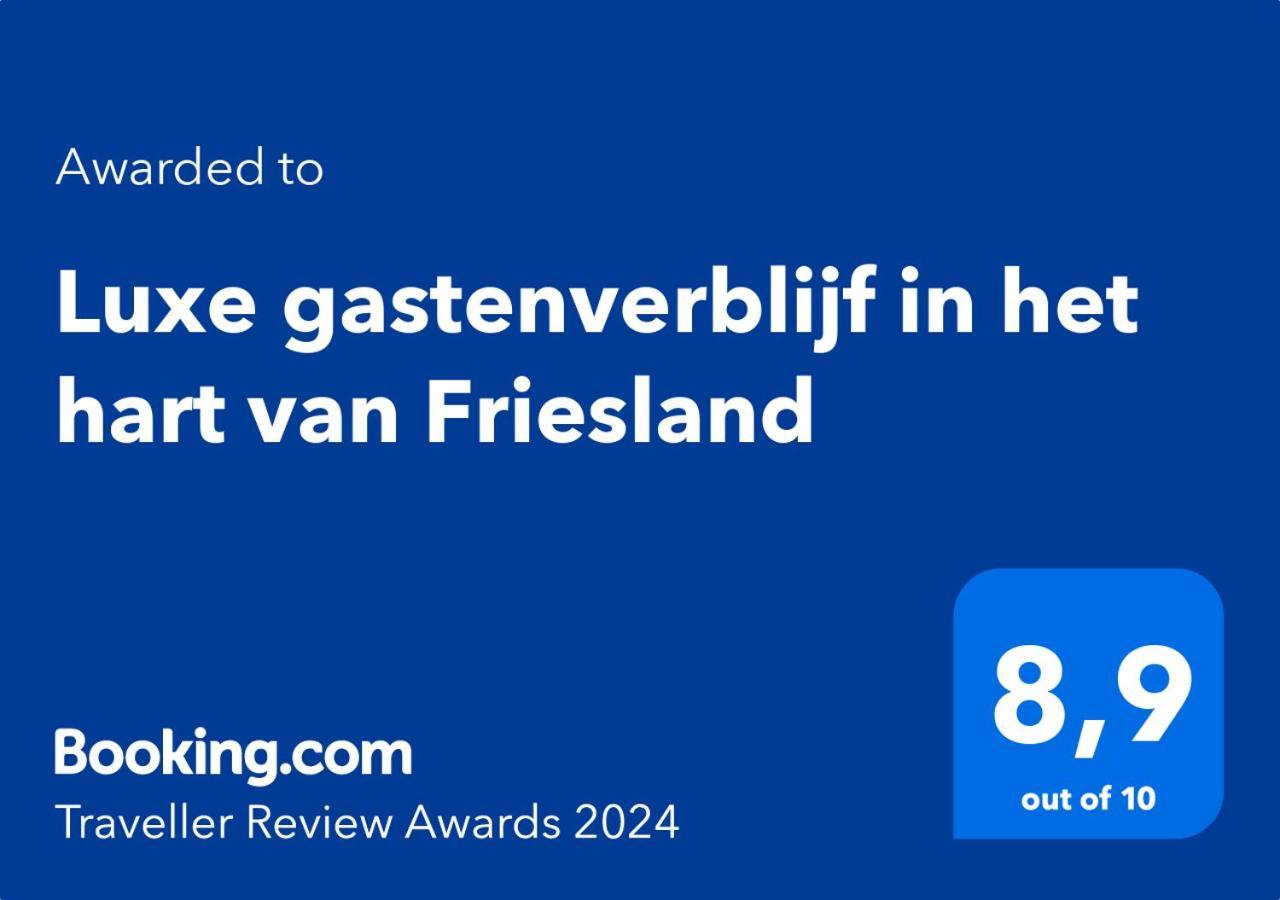 Luxe Gastenverblijf In Het Hart Van Friesland Akkrum Extérieur photo